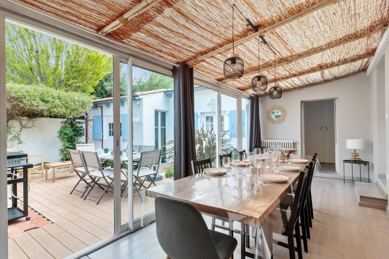 Maison Des Illustres - Welkeys Villa ลาโรแชล ภายนอก รูปภาพ